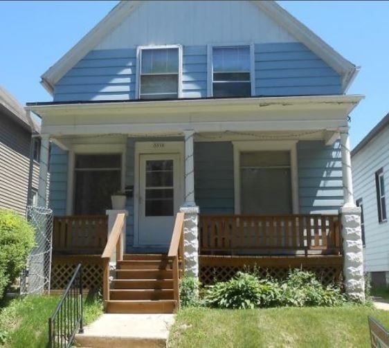 Building Photo - 3318 N Fratney St