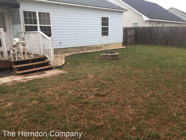Building Photo - 3 br, 2 bath House - 4235 Sonoma Drive