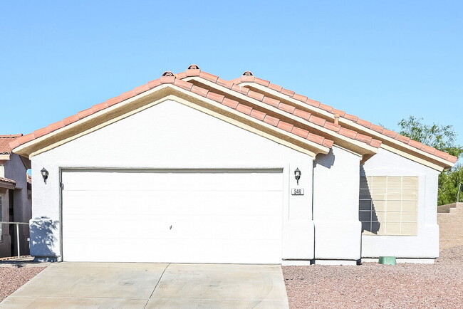 Building Photo - 546 Truffles St