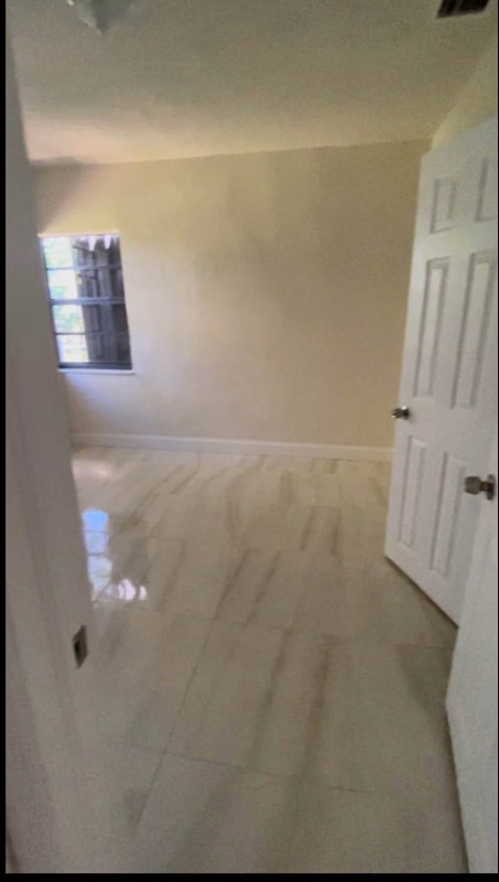 Foto del edificio - 7573 NW 12th Ct