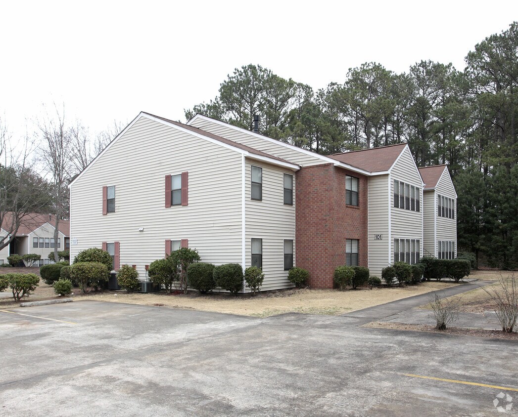Al Waverly Apts and AI South Park Apts Apartments Carrollton, GA