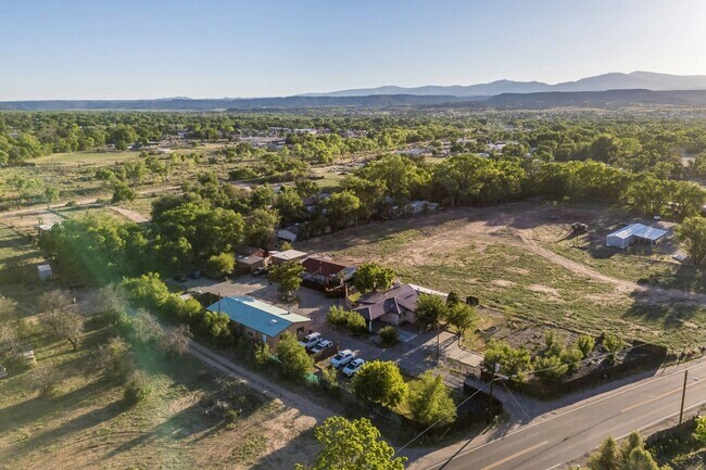 Foto del edificio - 1000 New Mexico 76, Unit B