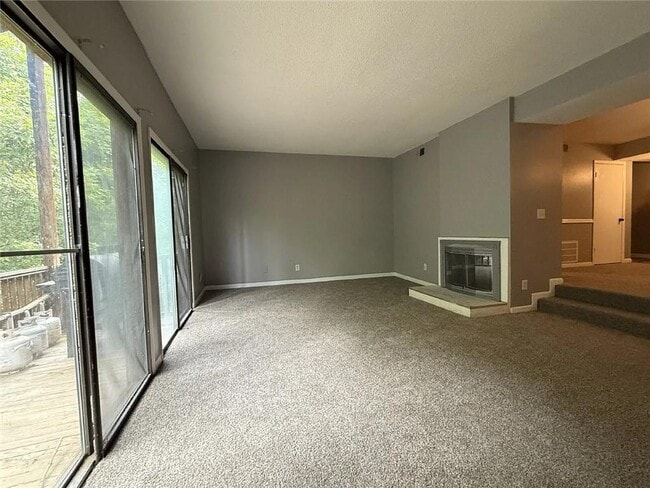 Foto del edificio - 20 Quail Run