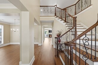 Building Photo - 10138 Bayou Manor Ln