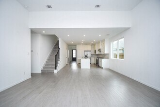 Building Photo - 6319 Seafoam Lake Dr