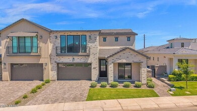 Building Photo - 2648 E Longhorn Ct
