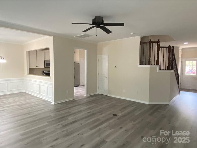 Foto del edificio - 10433 Blairbeth Street