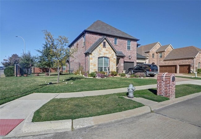 Building Photo - 1821 Park Highland Way