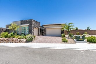 Building Photo - 988 Edinburgh Flds Ct