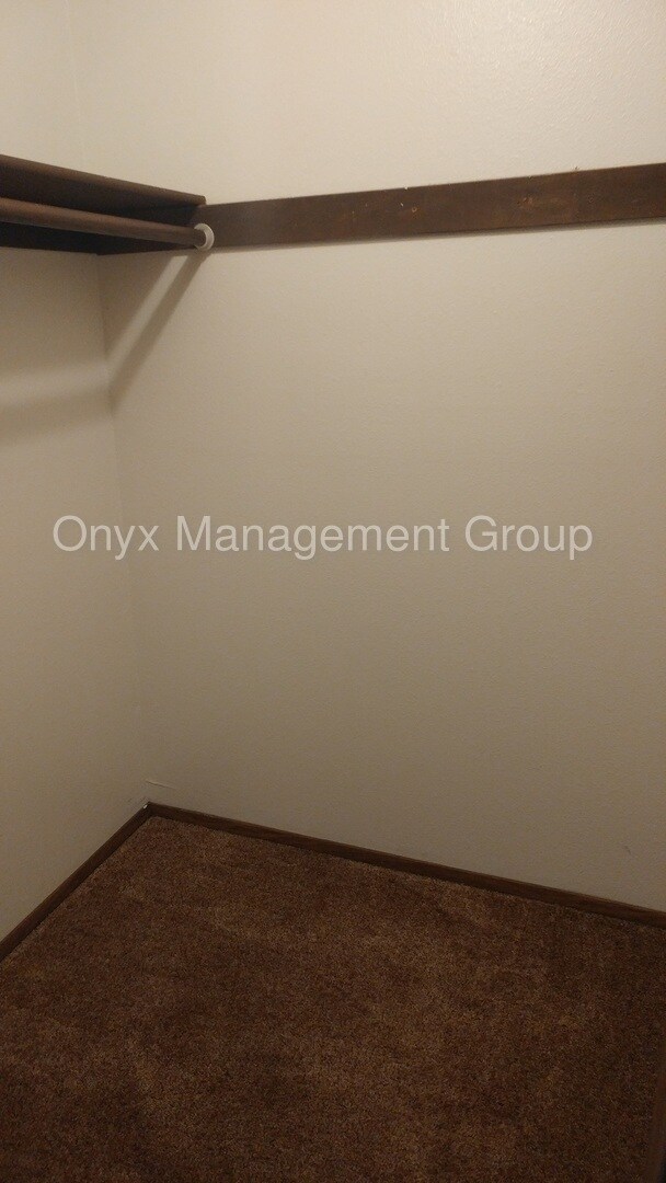 Foto del edificio - 4464 SW Stoddard Dr