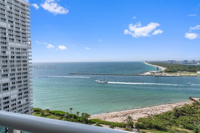 Building Photo - 2100 S Ocean Dr