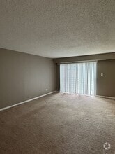 Building Photo - 921 Buccaneer Dr