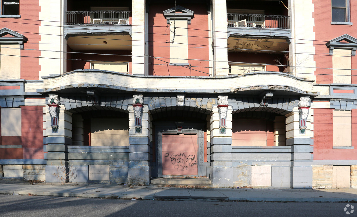 Building Photo - Historic Kinsey Apartments