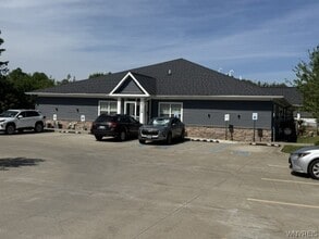 Building Photo - 610 Ayer Rd