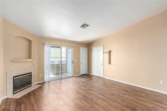 Foto del edificio - 4730 E Craig Rd