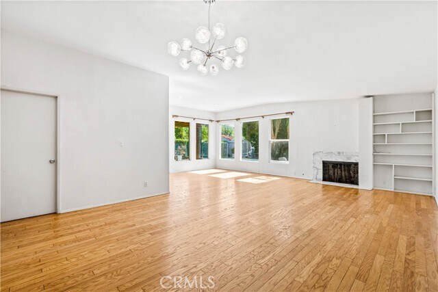 Building Photo - 1136 Highland Oaks Dr