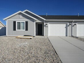 Building Photo - 2264 N 450 W