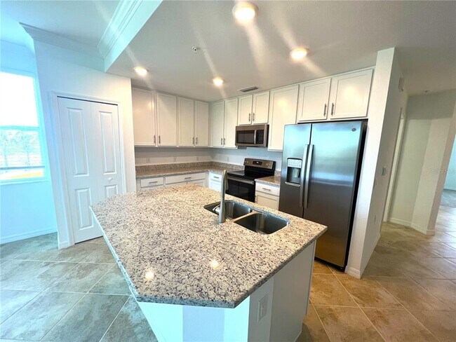 Foto del edificio - 14041 Heritage Landing Blvd