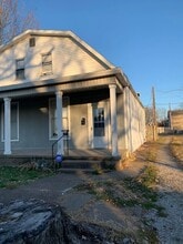 Building Photo - 311 Sherman St