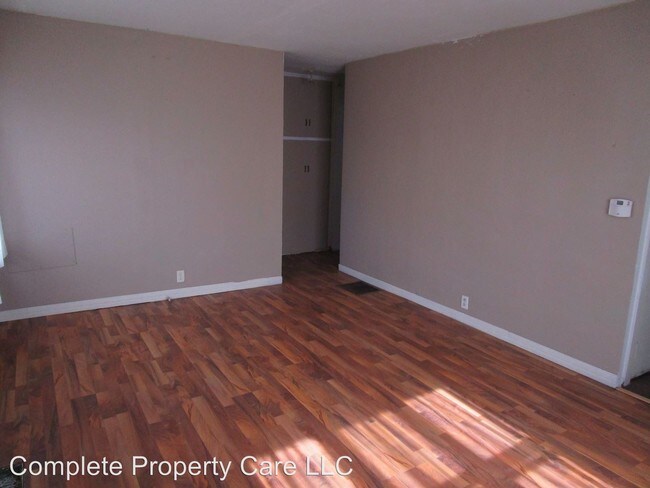 Building Photo - 1101 E 37th St