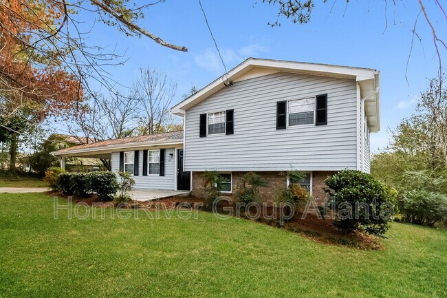 Foto del edificio - 27 Aurora Dr