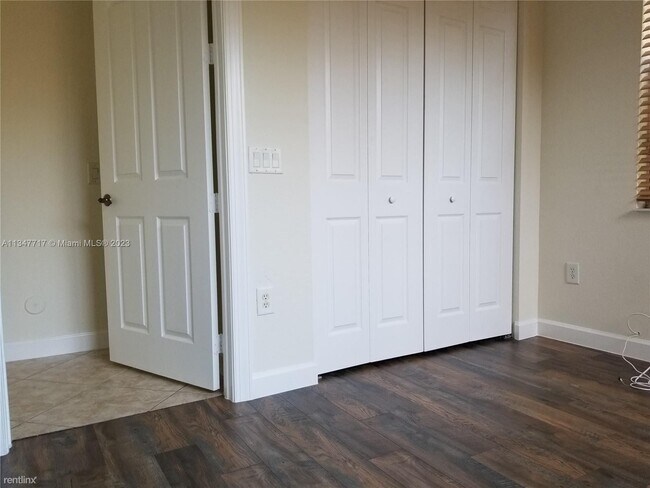 Building Photo - 3 br, 2 bath House - 8255 NW 128th Ln