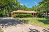 Foto principal - 2114 Houston Pl