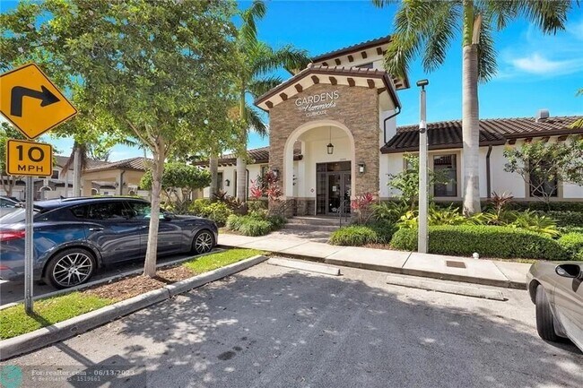 Foto del edificio - 15079 Southwest 113th Terrace, Unit 15079