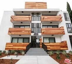 Building Photo - 1609 Veteran Ave