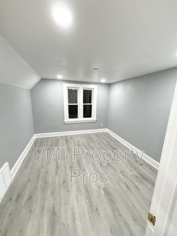Foto del edificio - 2057 N 32nd St