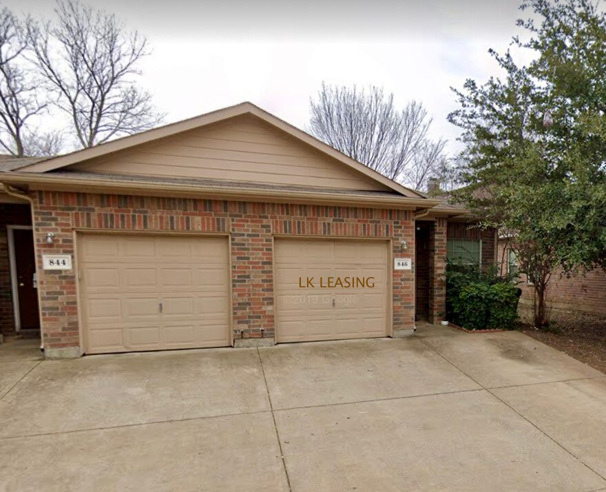 Primary Photo - 844 Mirabell Ct