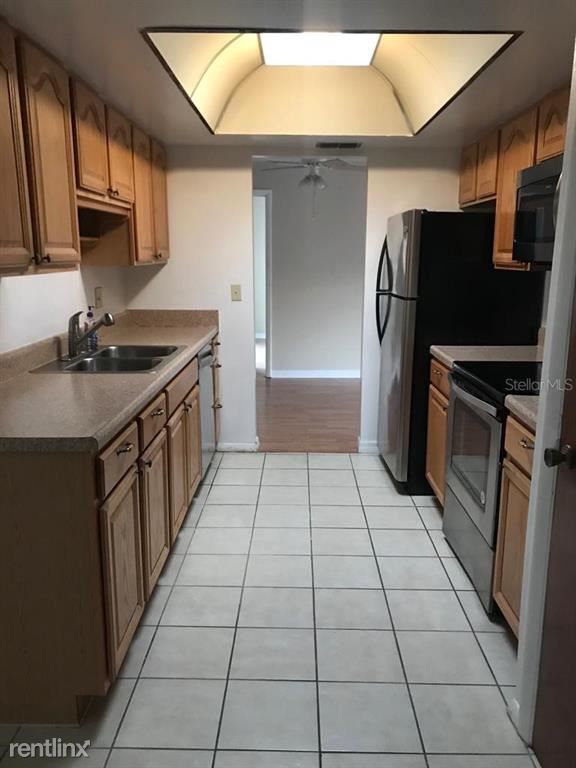 Building Photo - 3 br, 2 bath House - 675 Thomas Jefferson Way