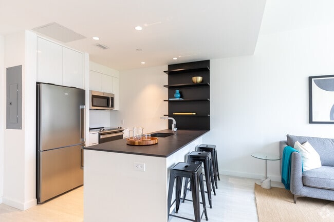 Interior Photo - 22 Chapel St