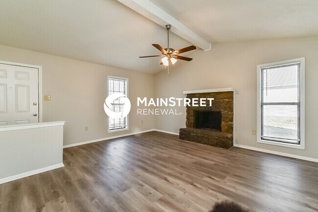Building Photo - 3 Bedroom Pet-Friendly Home in Millington, TN with Main Street Renewal