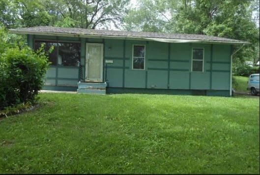 Primary Photo - 7602 E 50th St