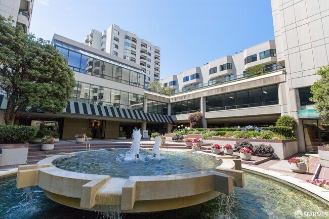 Foto del edificio - 601 Van Ness Ave