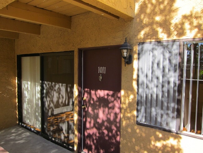 Foto del edificio - 18752 Mandan St