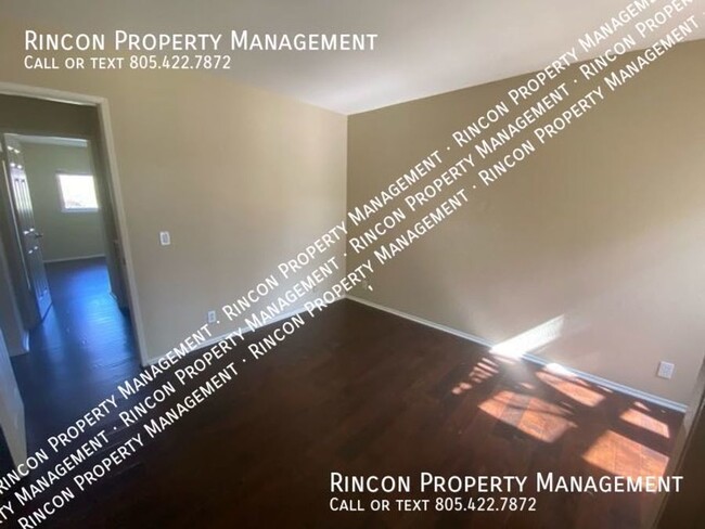 Foto del edificio - Newly Updated East Ventura Home-- 4 Bedroo...