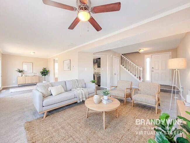 Foto del edificio - 605 Woods Crossing Ln