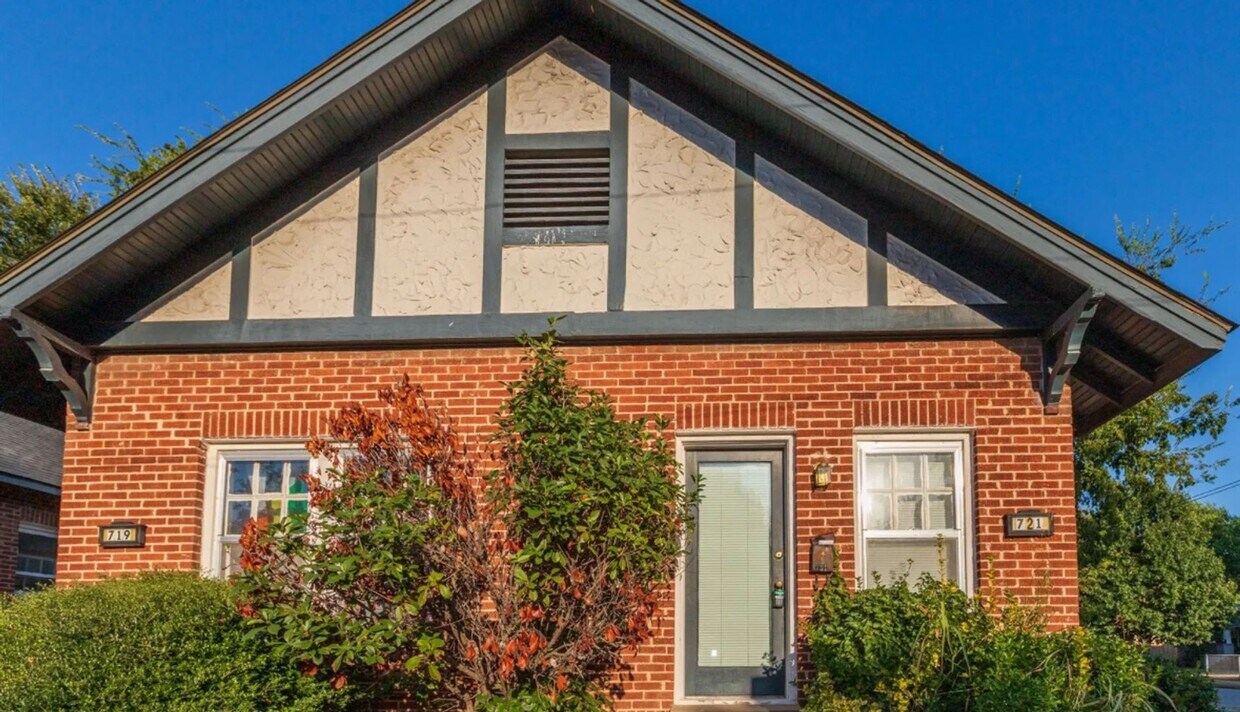 Foto principal - Adorable One bedroom One bathroom duplex l...