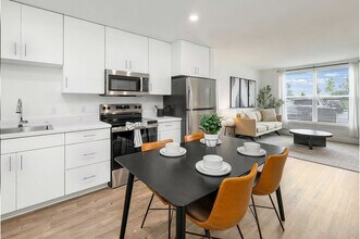 Building Photo - The Randall