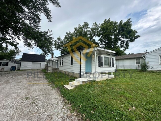 Building Photo - Welcome to this stunning, 3-bedroom, 1-bat...