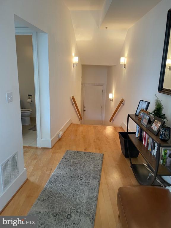Foto del edificio - 2109 10th St NW