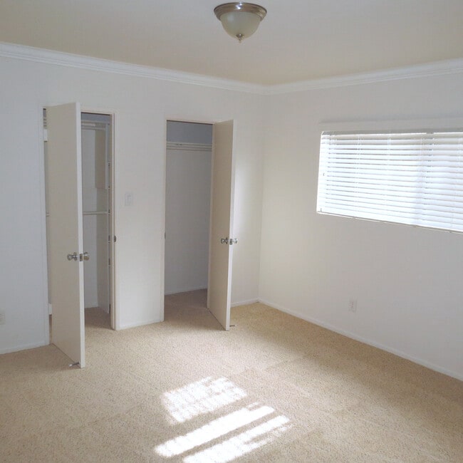 Building Photo - 1560 S Centinela Ave