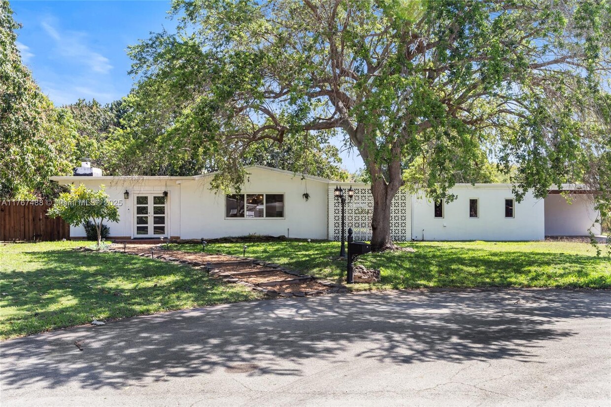 Foto principal - 17435 SW 91st Ave