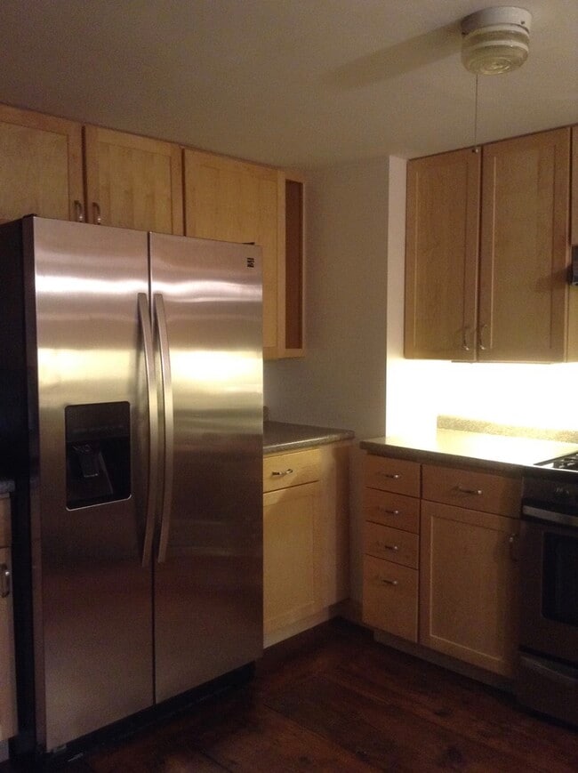 Kitchen - 148 France Rd