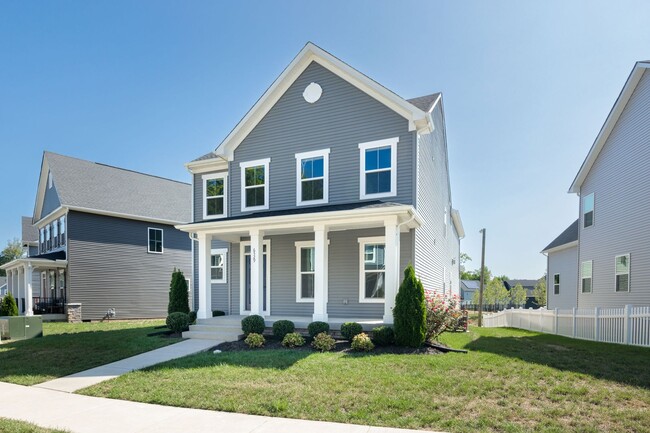 Building Photo - Beautiful 5 Bedroom Home with Attached In-...