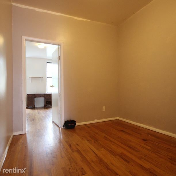 Building Photo - 1422 Dekalb Ave