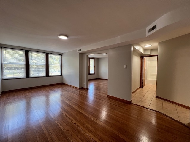 Building Photo - 3905 W Schubert Ave