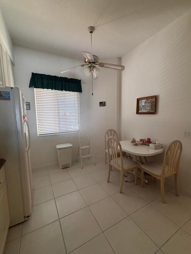 Foto del edificio - 15 Harbour Isle Dr W